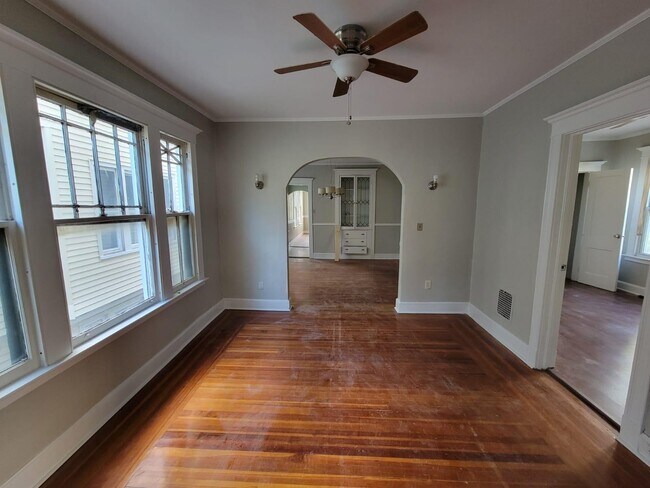 Foto del edificio - 504 Winthrop Ave