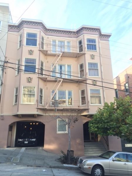 Primary Photo - 1375 Green St