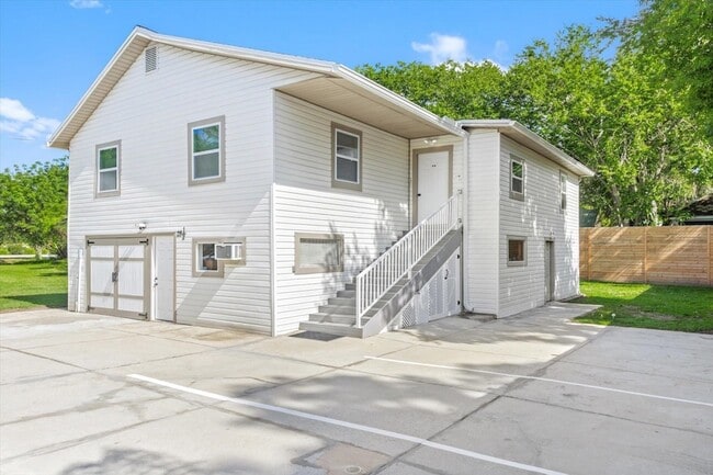 Building Photo - 28 Sebastian Ave