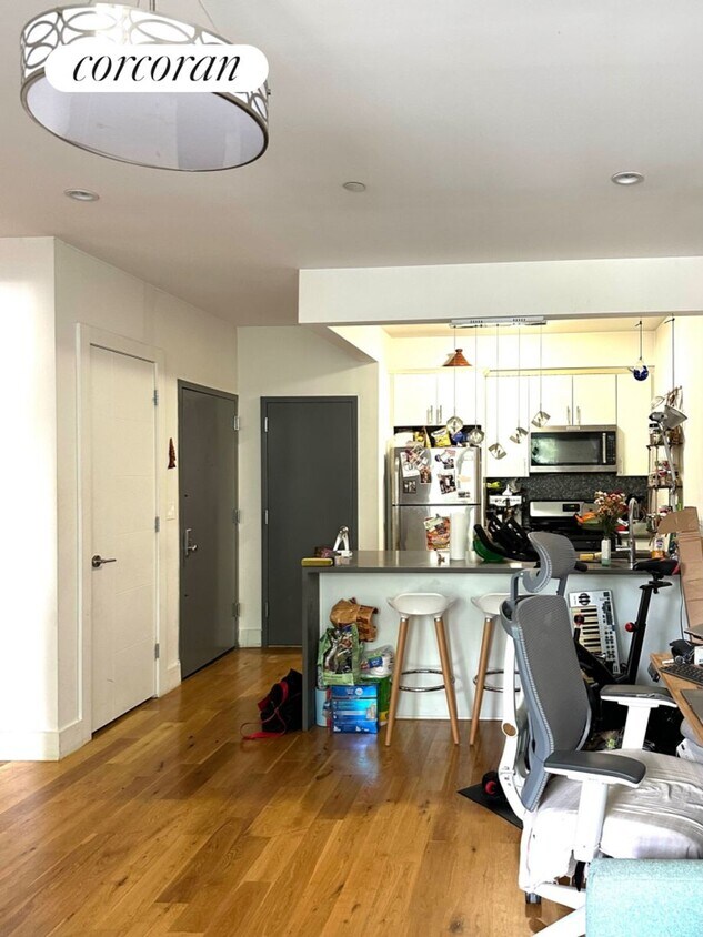 Primary Photo - 1276 Dekalb Ave