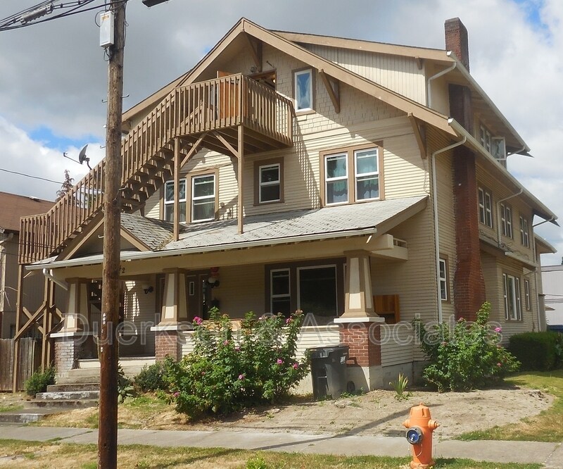 Primary Photo - 242 NW 15th St