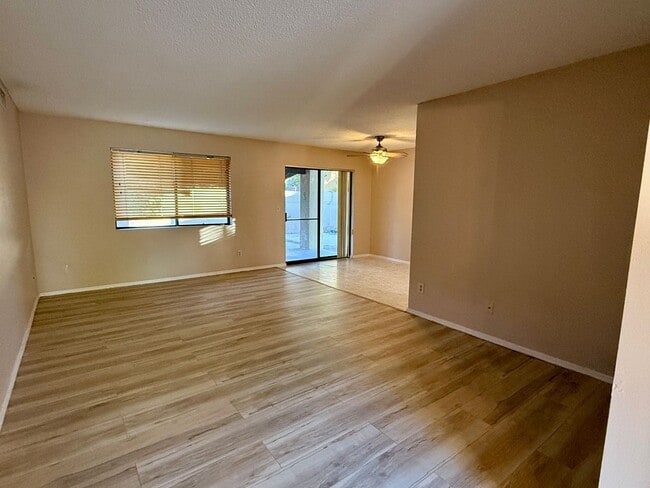 Building Photo - Rancho Del Oro Condo