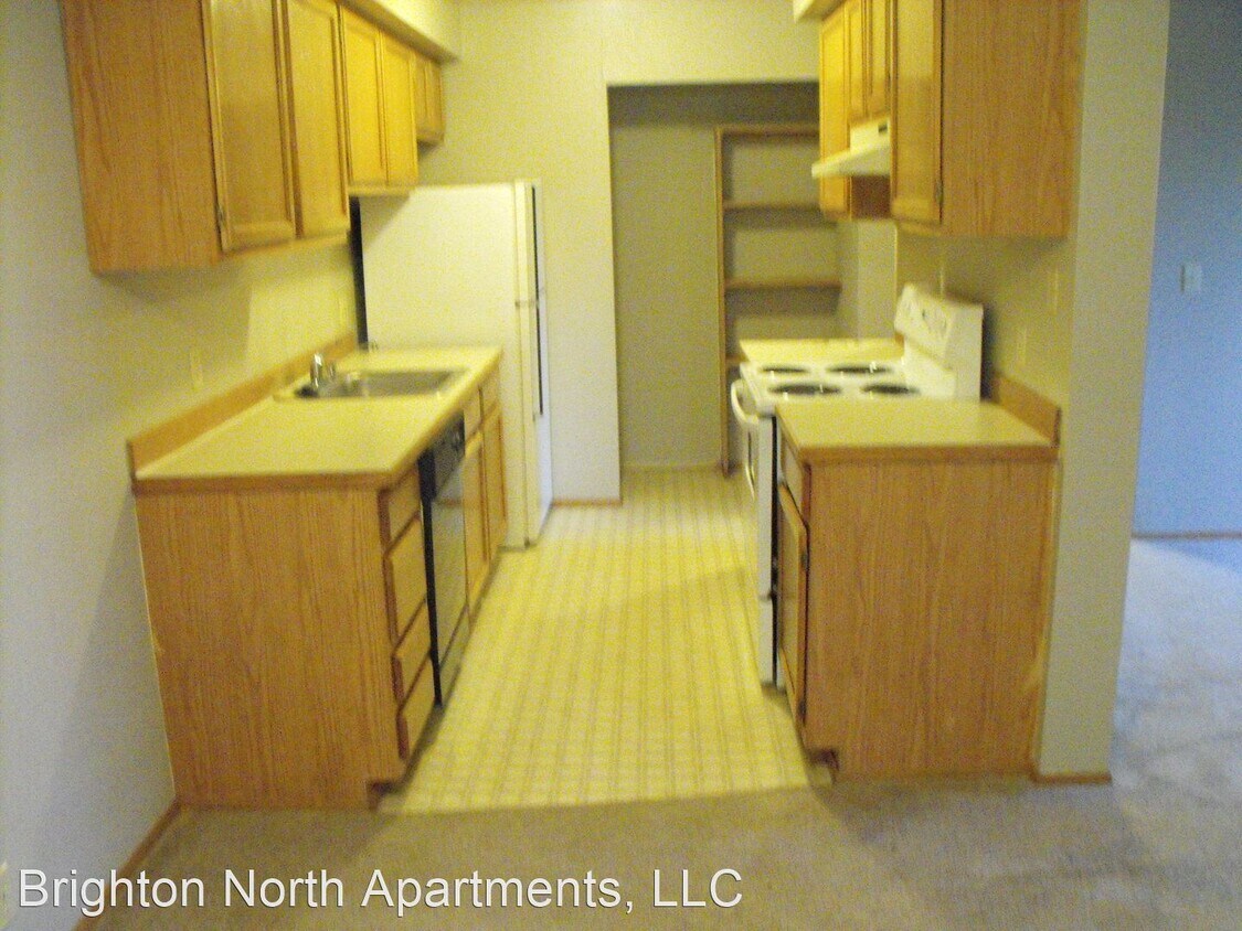 Building Photo - 1549 NE 177th St