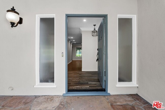 Foto del edificio - 15543 Del Gado Dr