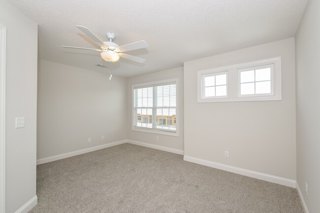 Building Photo - 1157 Walker Point Wy