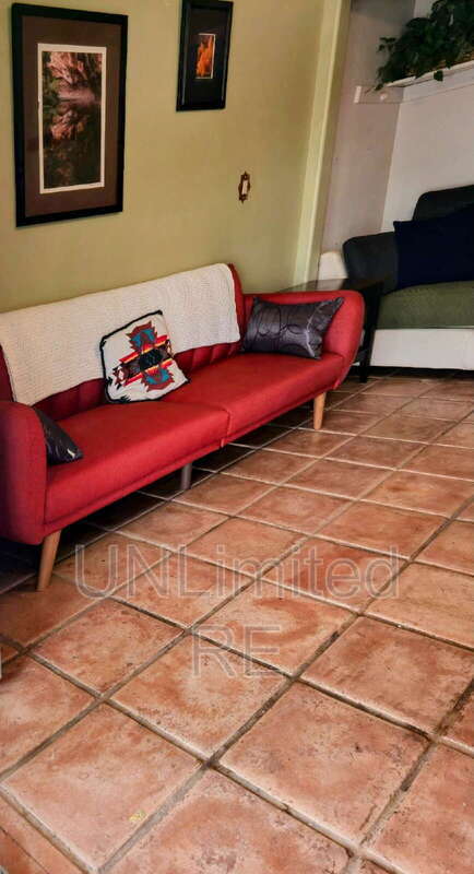 Foto del edificio - 3565 N Manor Rd