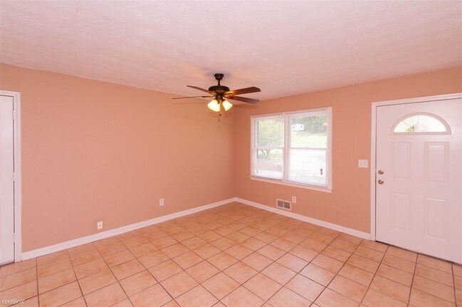 Foto del edificio - 3 br, 1.5 bath House - 4150 Rocky Face Drive