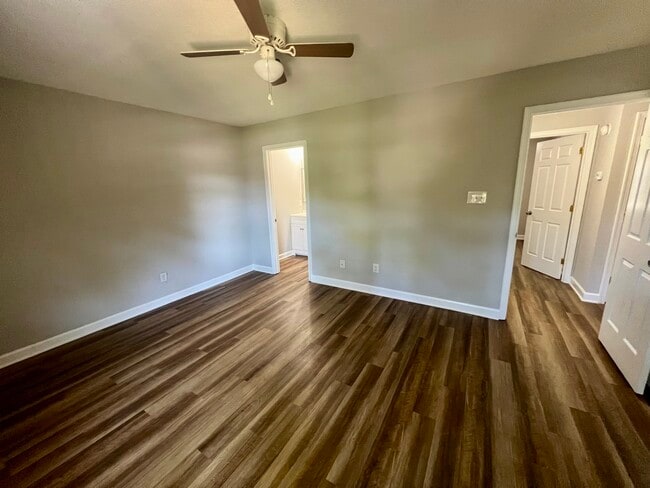 Building Photo - 2622 Brafferton Ct