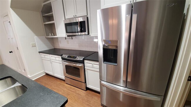 Foto del edificio - 7921 Tavistock St