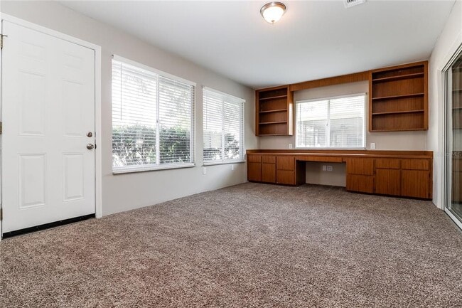 Foto del edificio - 5718 Dalton Ct