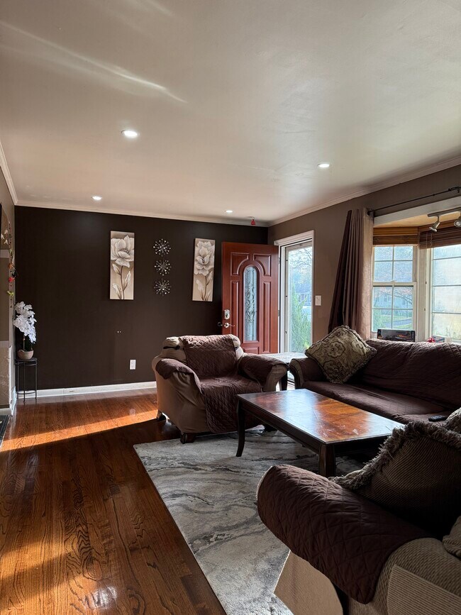 Foto del edificio - 101 Morril Dr