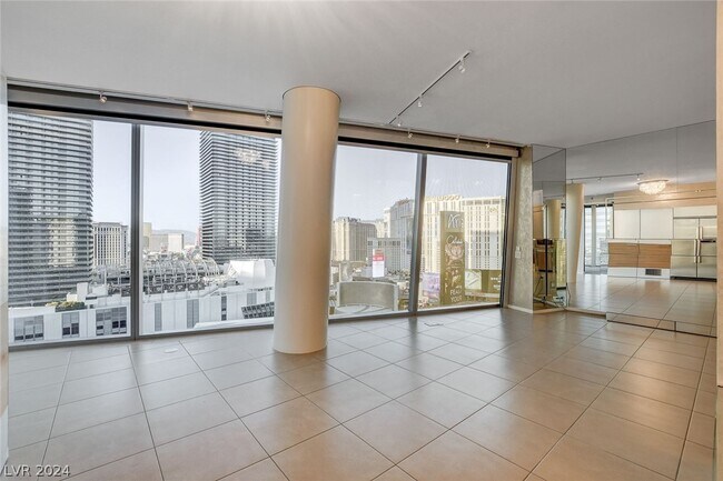 Building Photo - 3726 S Las Vegas Blvd