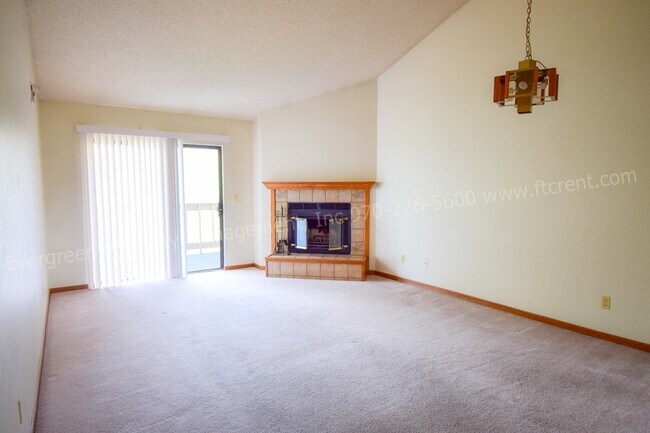 Foto del edificio - 2960 W Stuart St