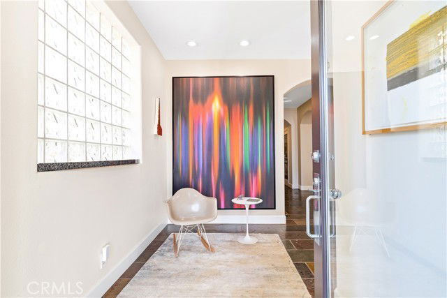 Foto del edificio - 319 Orchid Ave