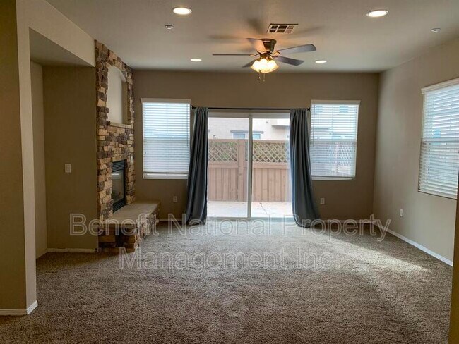 Building Photo - 31817 Delfina Way