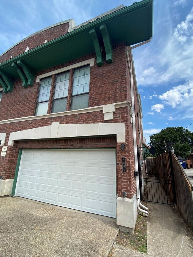 Foto del edificio - Contemporary M Street Duplex with 3rd Floo...