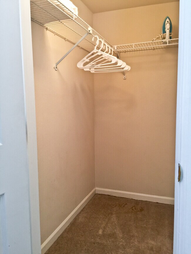 Closet - 4678 White Rock Cir
