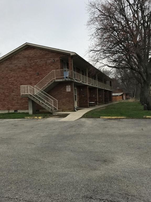 Primary Photo - 5302 Milner Road, Unit 1