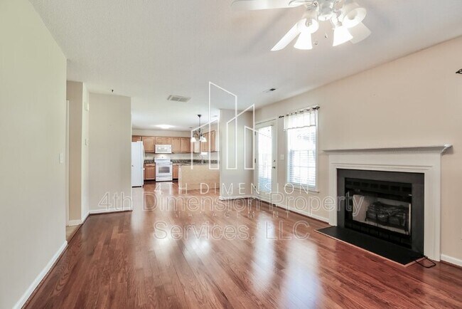 Building Photo - 105 Tesi Ct