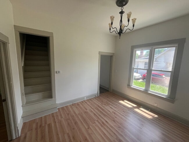 Building Photo - New Listing !!!