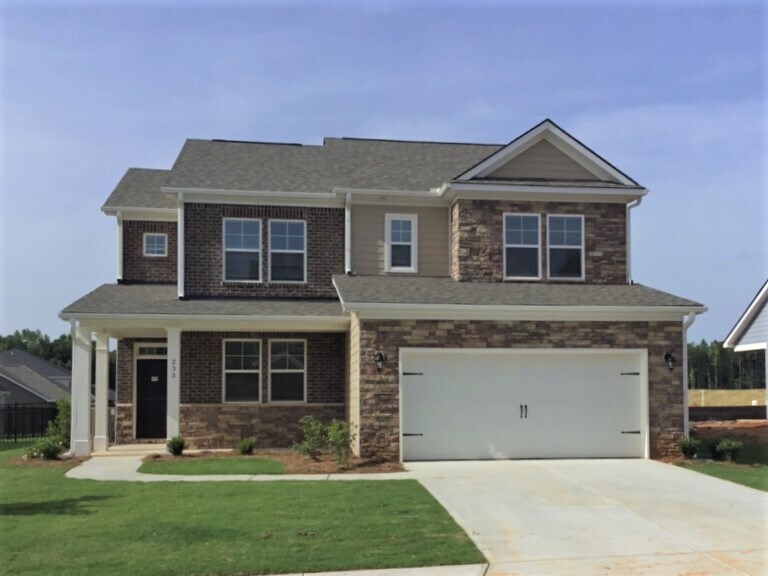 233 Lake Vista Drive House Rental in Jefferson, GA