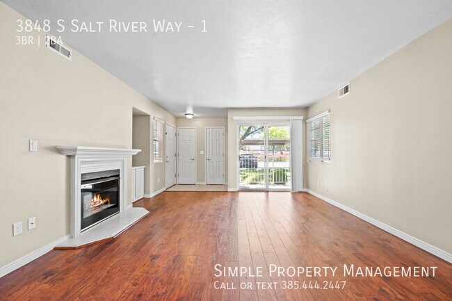 Foto del edificio - 3848 Salt River Way