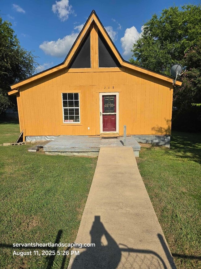 Building Photo - 248 Trailwind St