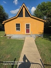 Building Photo - 248 Trailwind St