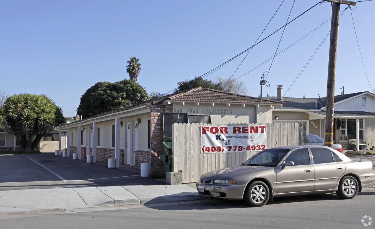 Building Photo - 606 4th St