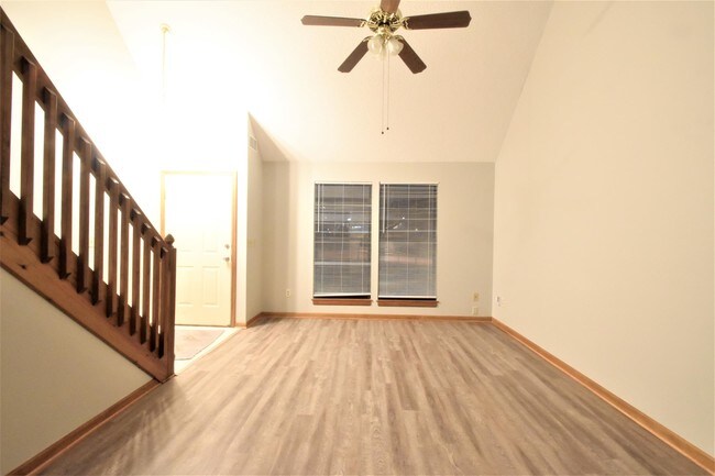 Foto del edificio - 7947-7947 NW 79th Terrace