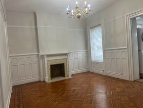 Building Photo - 710 Hudson St