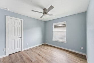 Building Photo - 25414 Barmby Dr