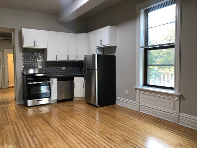 Foto del edificio - 858 N Wood St