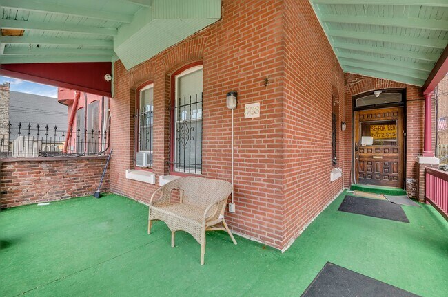 Foto del edificio - 503 S 42nd St