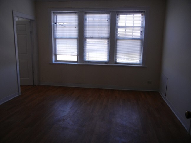 Foto del edificio - 7801 S Ashland Ave