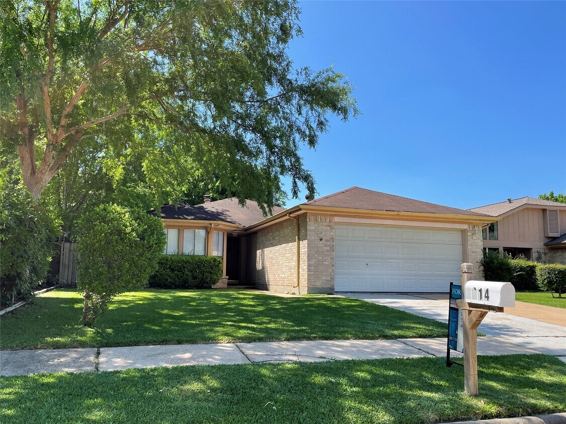 Foto principal - 7014 Caladero Dr