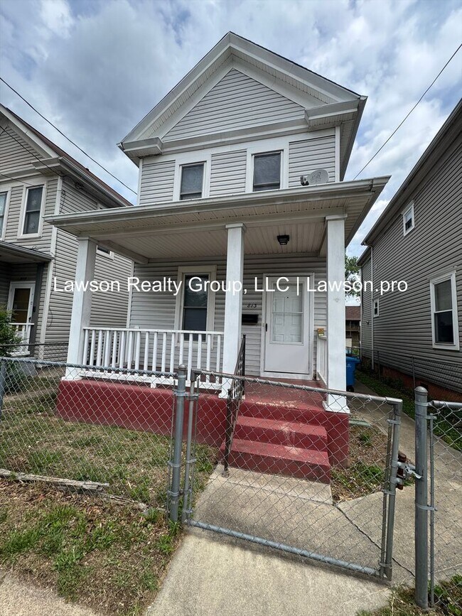 Foto del edificio - 813 Gilmer Ave NW