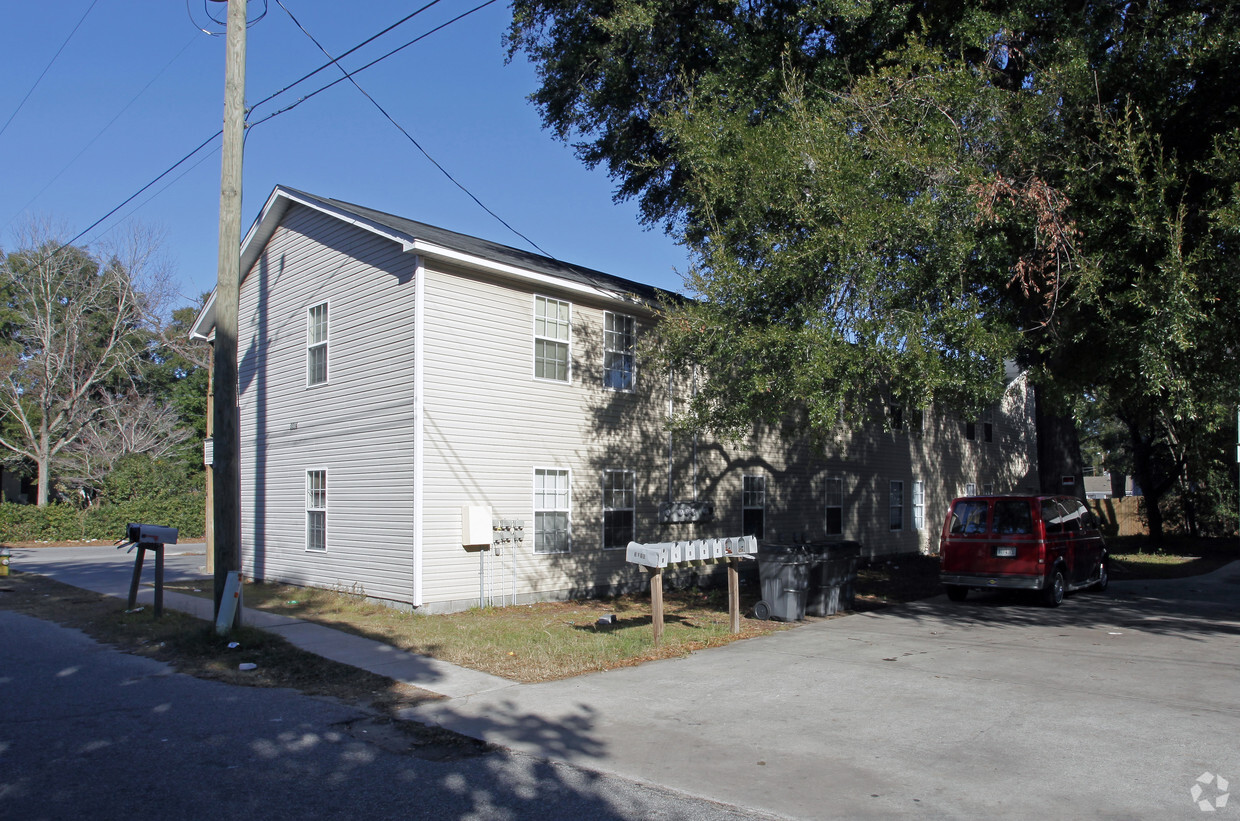 Foto del edificio - 3314 Florida Ave