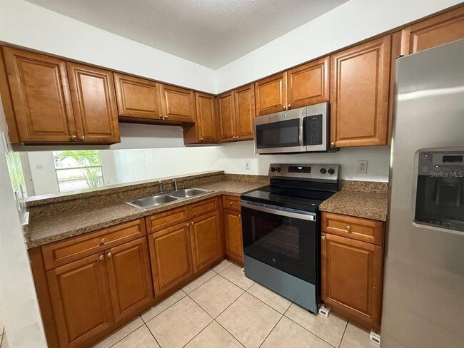 Building Photo - 2841 Willow Run