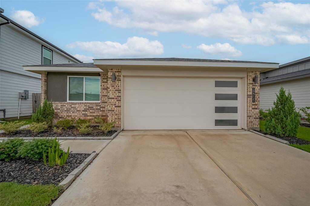 Foto principal - 12715 Basinghall Ln