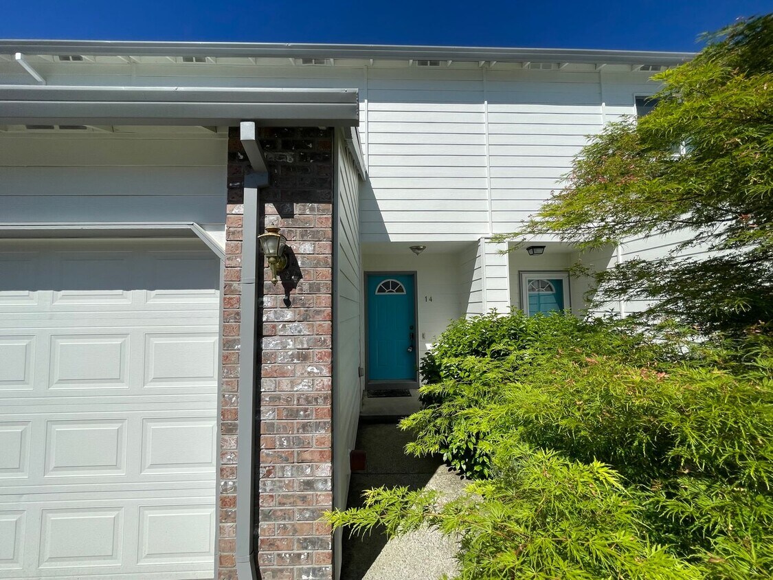 Foto principal - 3Bd/2.5Ba Town Home in Forest Grove ~ Incl...