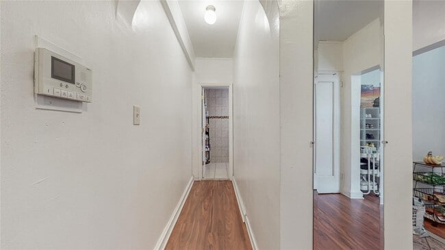 Building Photo - 224 Highland Blvd
