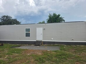 Building Photo - 3927 Old Crystal Spgs Rd
