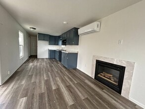 Building Photo - 614 Otis Ave