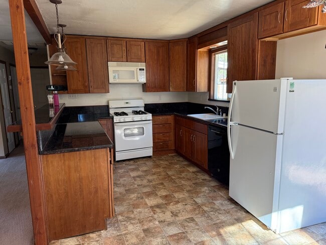 Foto del edificio - 1623 Arrowhead Ave