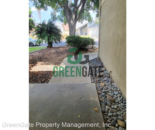 Foto del edificio - 4 br, 3 bath House - 2428 Woodvale Dr.