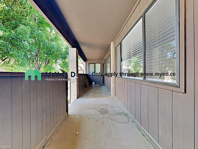 Building Photo - 1 br, 1 bath  - 1730 W Emelita Ave Apt 2097