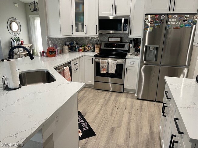 Foto del edificio - 1229 SW 29th Terrace