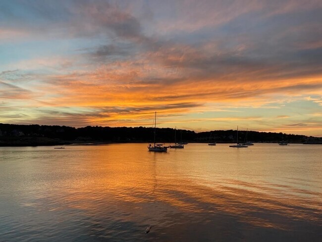 Foto del edificio - 4 Bearskin Neck