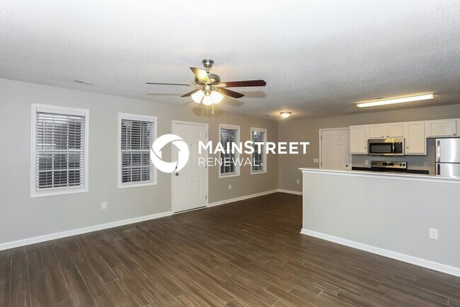 Foto del edificio - 3 Bedroom Pet-Friendly Home in Concord, NC with Main Street Renewal